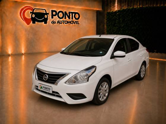 NISSAN VERSA 1.6 16V FLEXSTART SV 4P XTRONIC NISSAN VERSA 1.6 16V FLEXSTART SV 4P XTRONIC